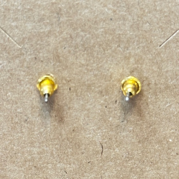 2/$15 Copper disc post/stud earrings. - Picture 5 of 6